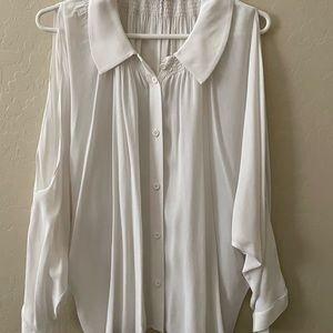 ALICE + OLIVIA white rayon long sleeve top button down blouse bare shoulder S